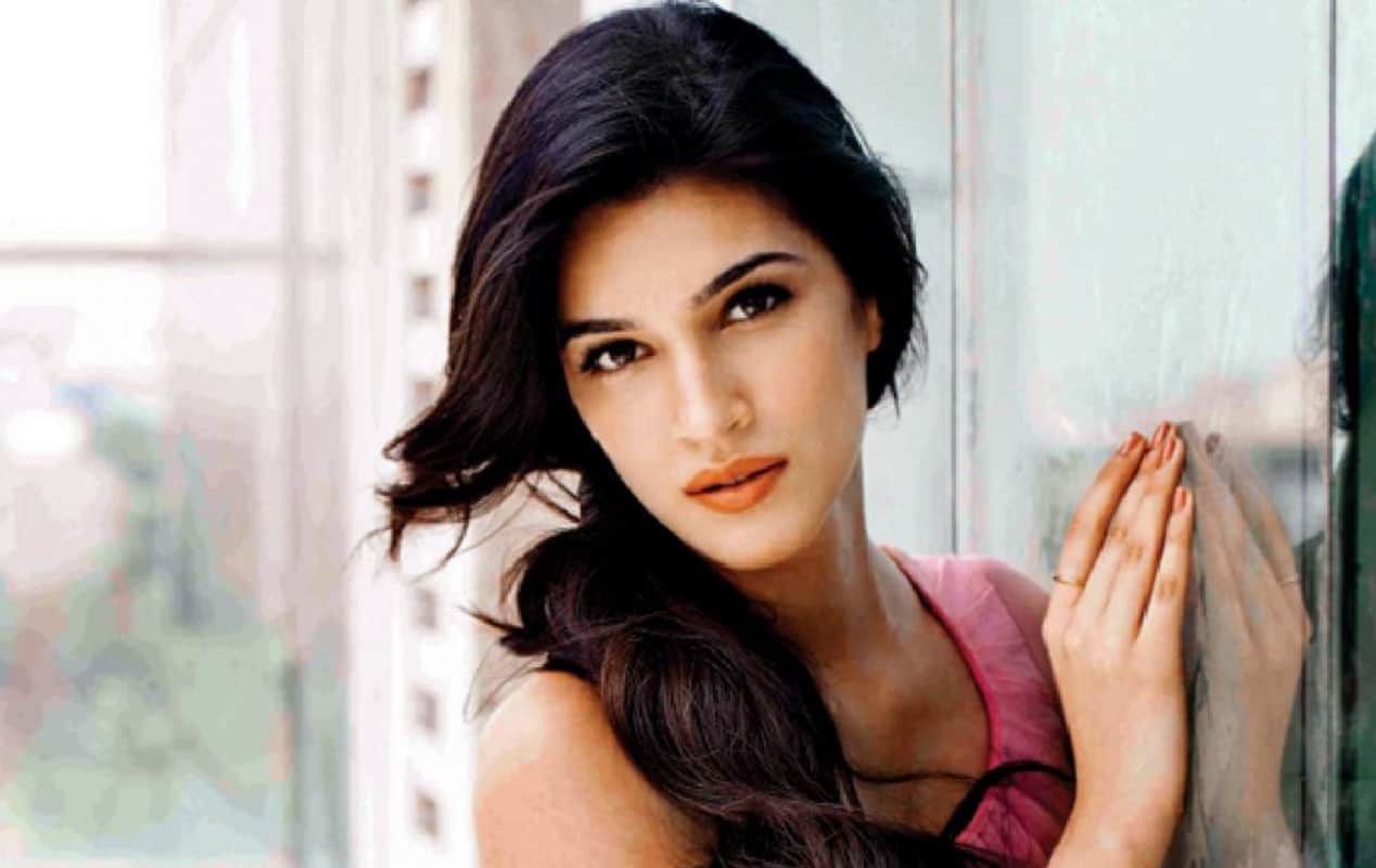 kriti sanon spoke on filmmaker dinesh vijan like my elder brother