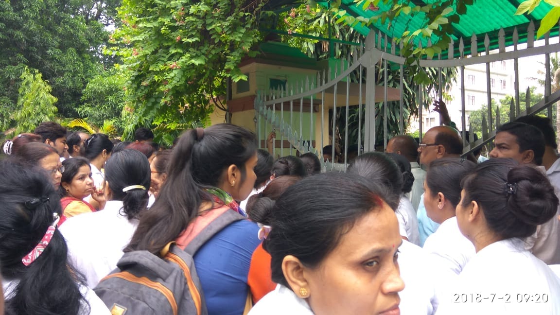 today nurses protest in Delhi government hospitals