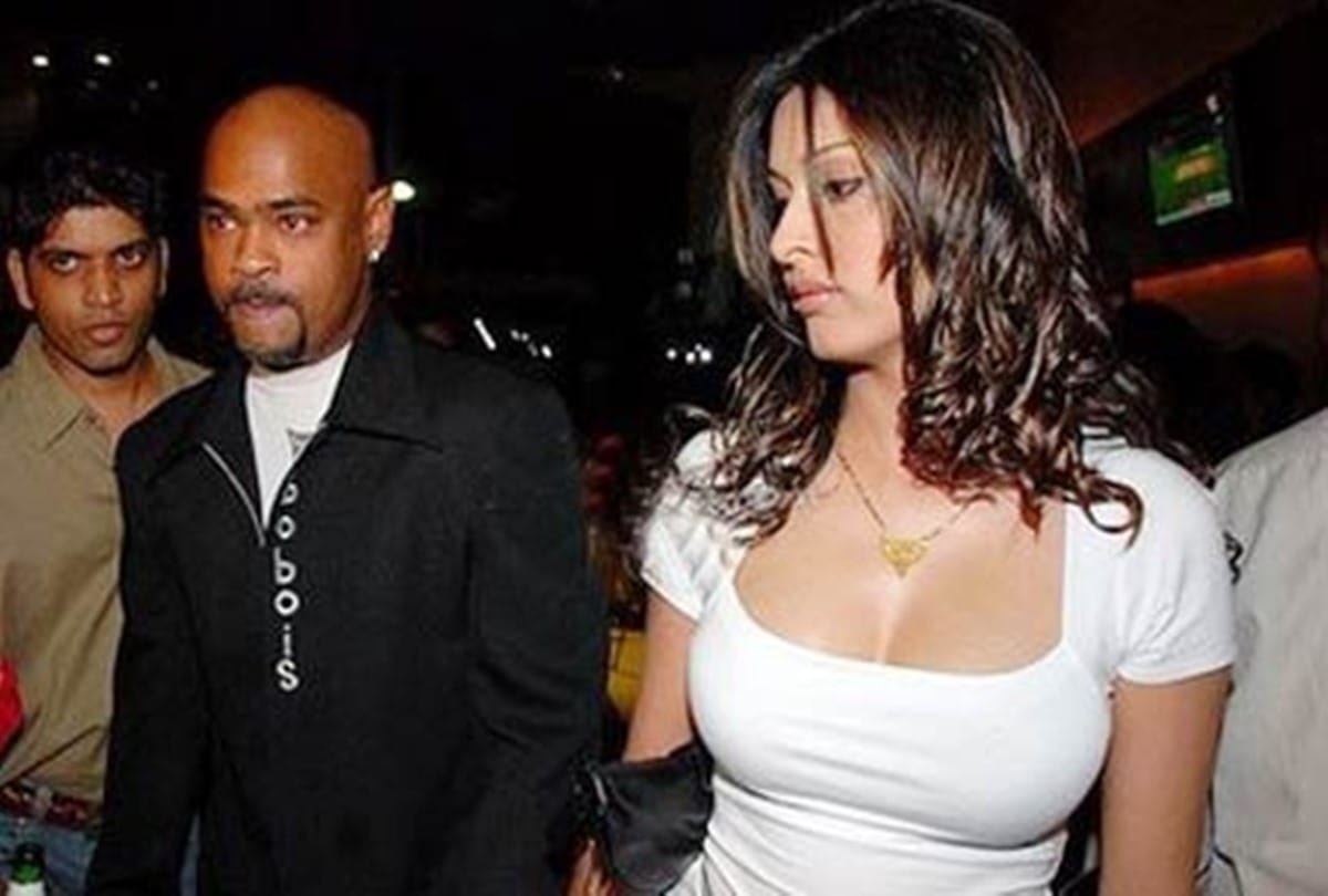 Vinod Kambli, wife in mall bust-up with old age man and his son