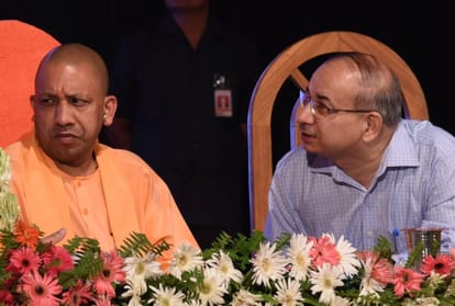 start powerful  campaign against illigal landholders says yogi adityanath.