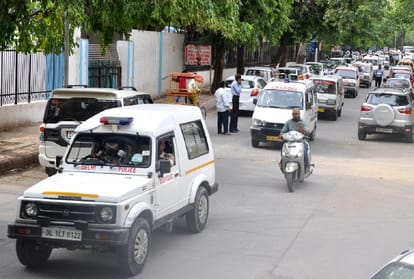 burari 11 deaths mystery- AIIMS Doctors advise for psychological postmortem examination