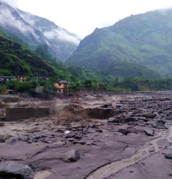 heavy rain destroyed uttarakhand munsyari like 2013 kedarnath disaster