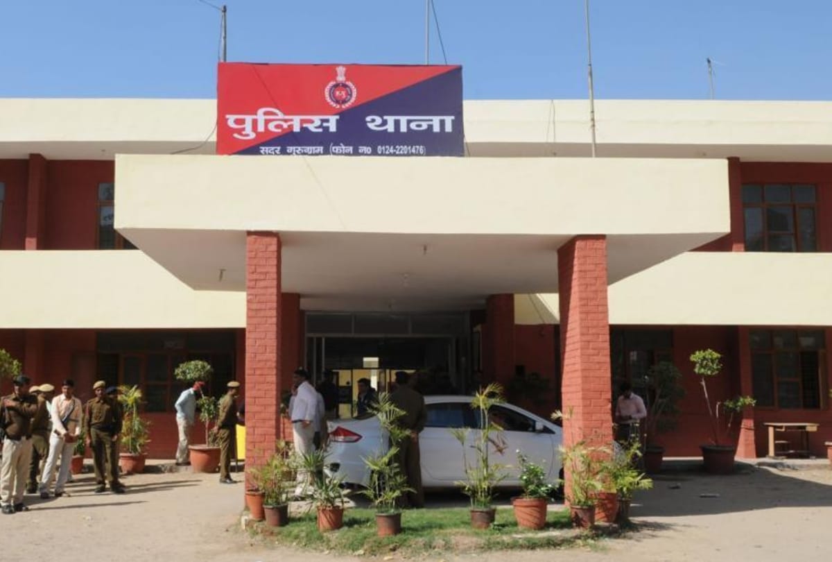 man beat policeman and torn her uniform in police station gurugram