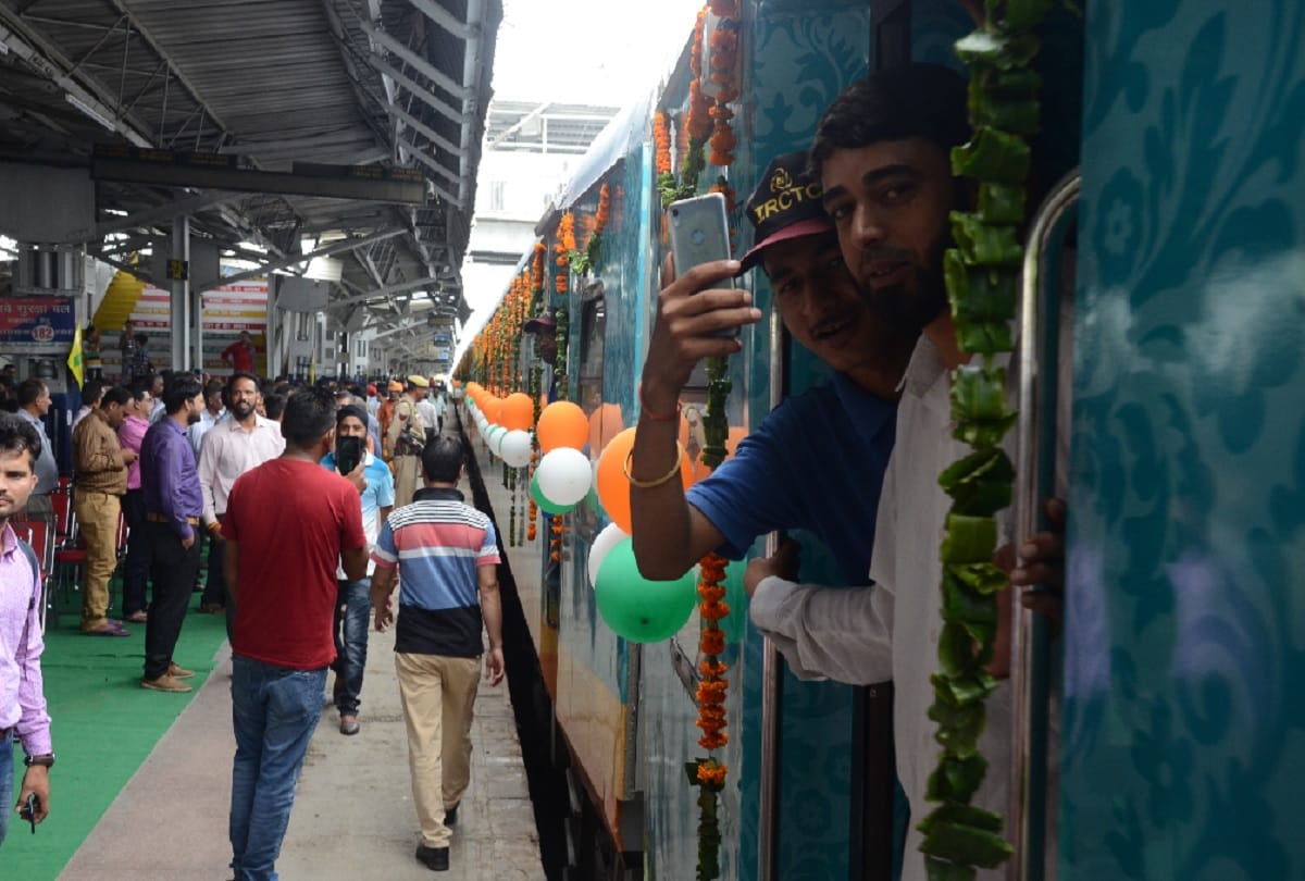 Summer Holiday Special trains to run between prayagraj and jammu, gorakhpur and mumbai