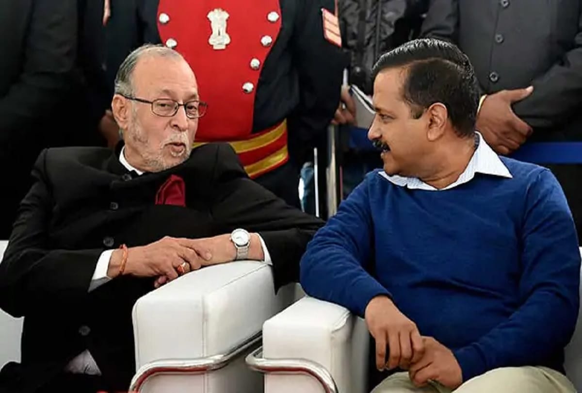 cold war started between Delhi Government and Lieutenant Governor in 2015
