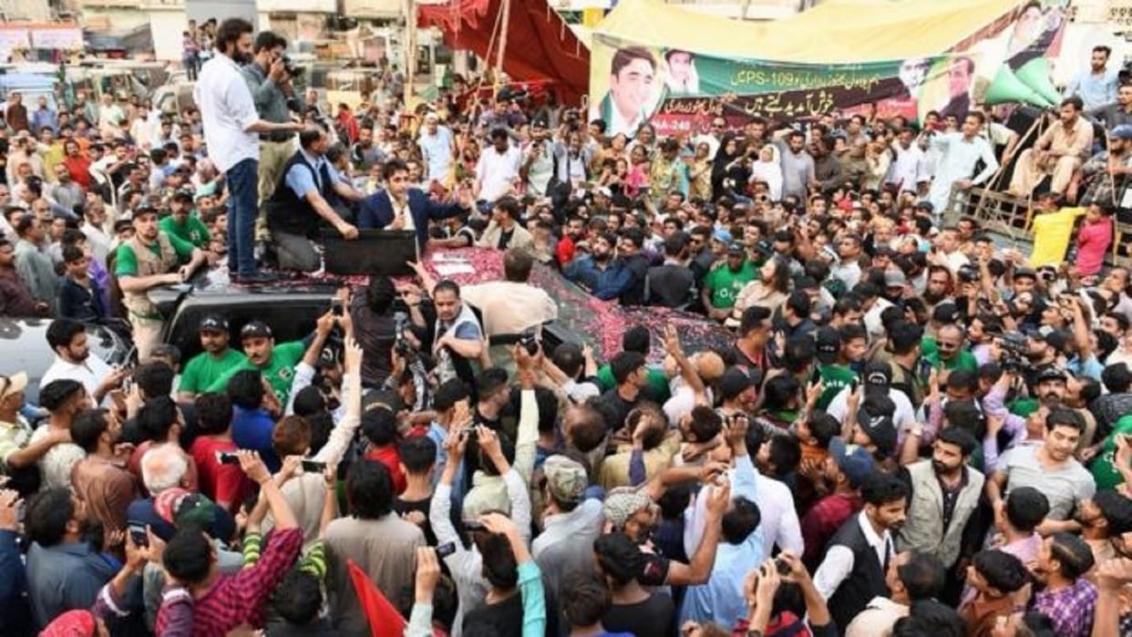  With no confidence Voters will start the voting in Pakistan election 2018
