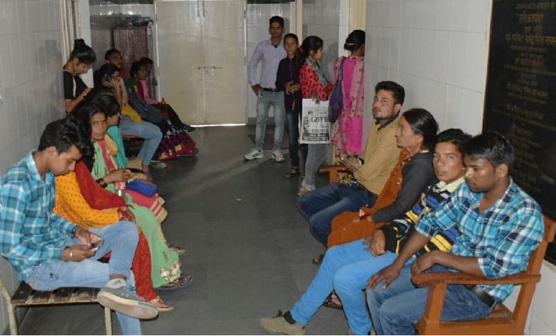 Pregnant women in ultrasound halted in government hospitals