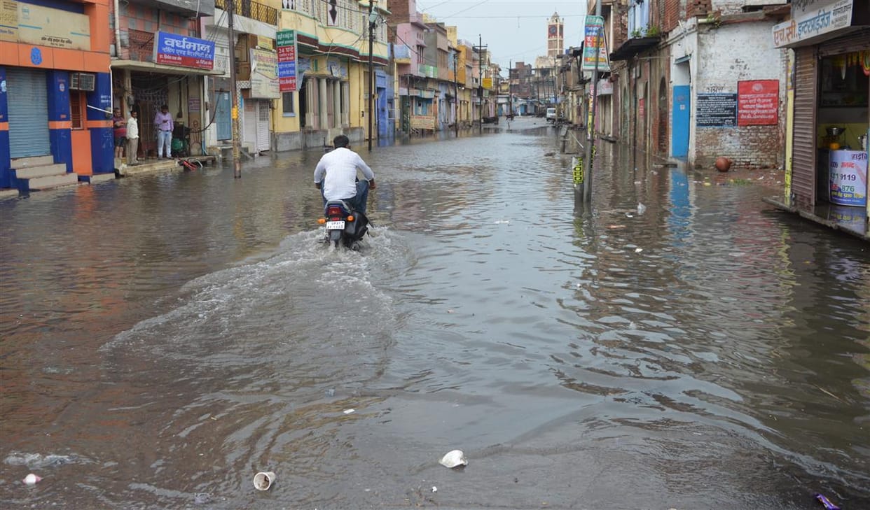 First Rain of Monsoon in Hathras
