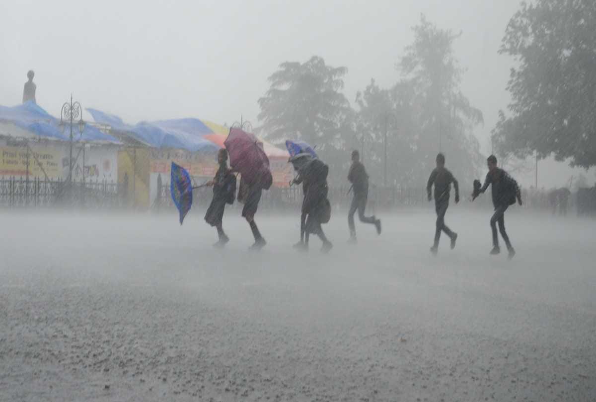 Weather forecast tomorrow will be good rain in Chandigarh