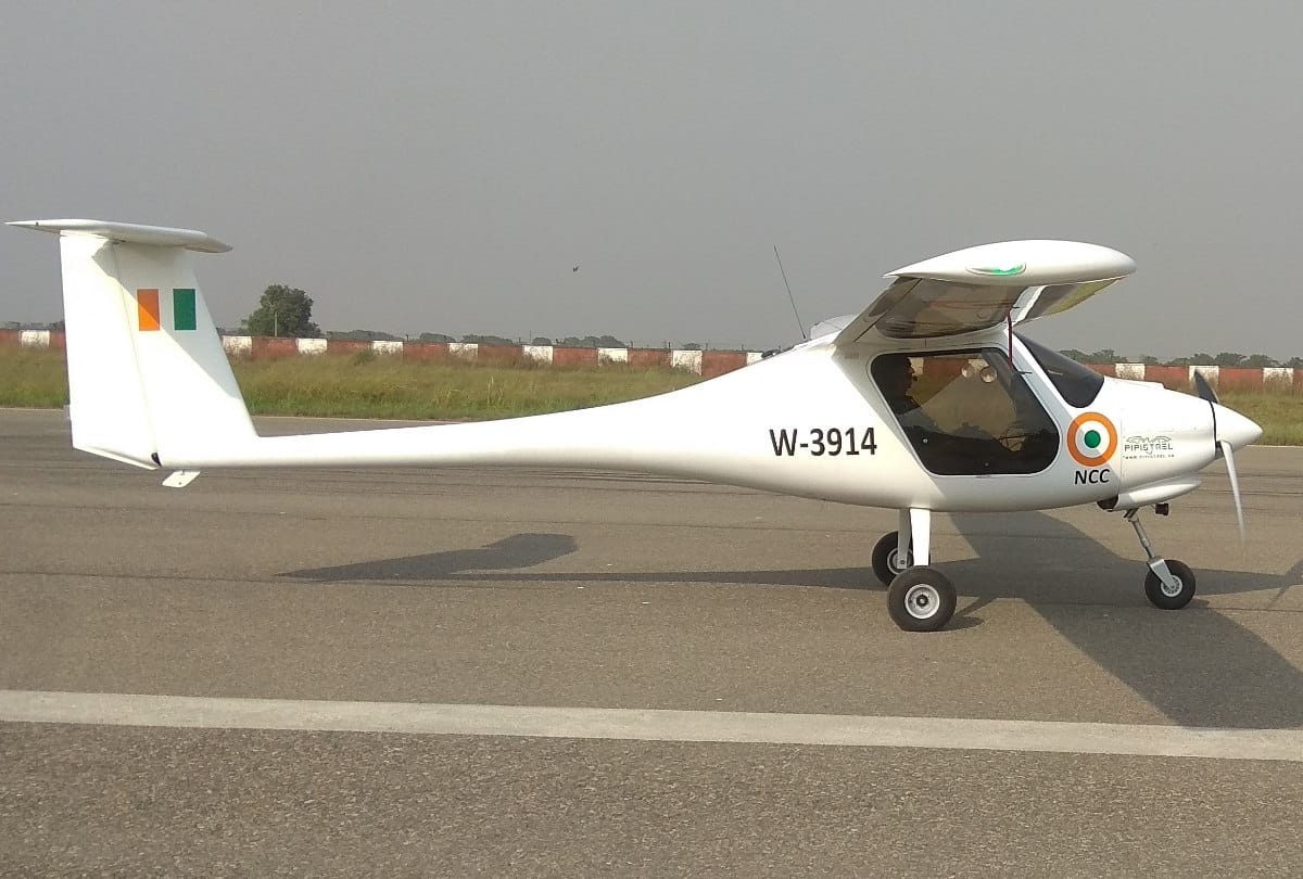 Aircraft for NCC cadets Bhuntar Kullu Himachal Pradesh