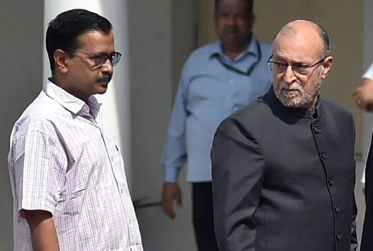 Kejriwal seeks time to meet L-G Anil Baijal after bureaucrats return file