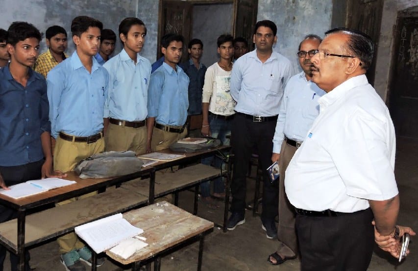 DM taught student in GIC