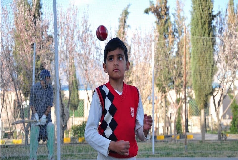 shane warne empress to see 7 year old eli mikal khan spin bowling sensation