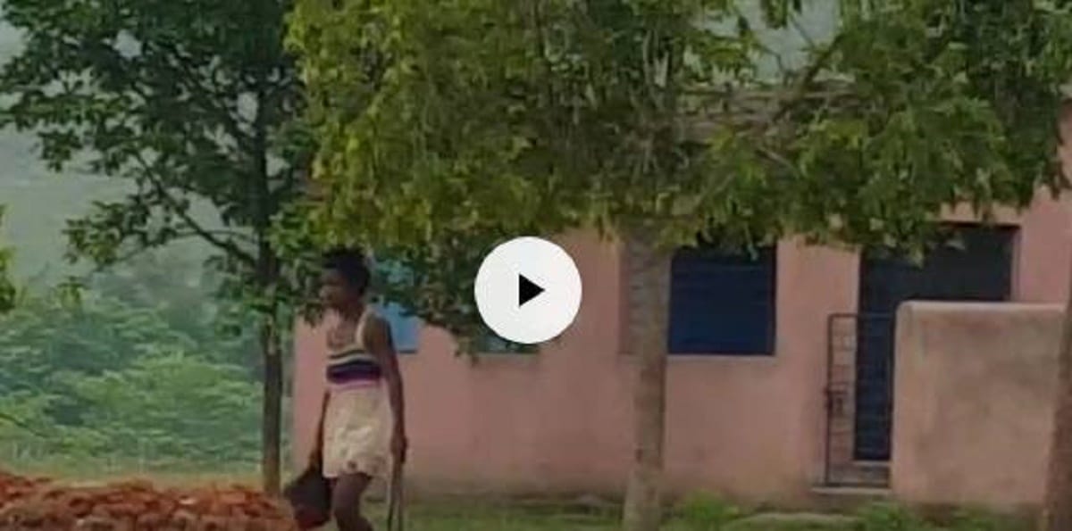 after killed the teacher he ran for five km with chopped head