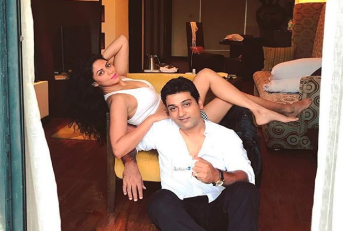 Tv actress Kavita Kaushik Ramayan tweet viral now she posted video says  I did not dishonor