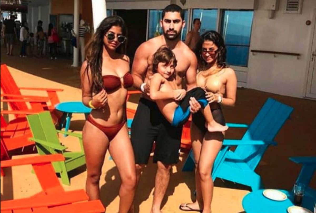 shahrukh khan daughter suhana khan look hot in bikini pics