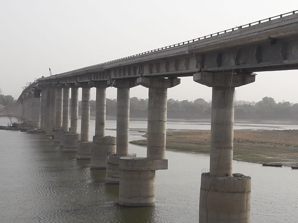 प्रधानमंत्री के कार्यक्रम स्थल का आयुक्त ने किया निरीक्षण