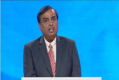 reliance industries to venture in ecommerce sector, will give tough fight to amazon, flipkart