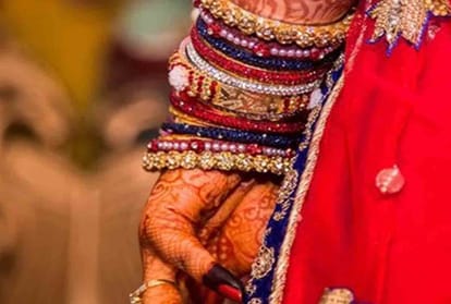 Married woman committed suicide in Kanpur