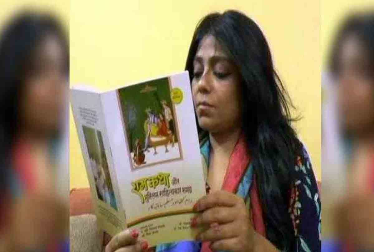 Mahe Talat siddiqui writing a book on chitrakoot history
