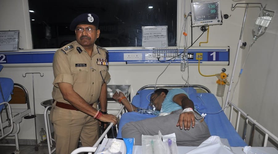 Meerut CMO driver shot government doctor