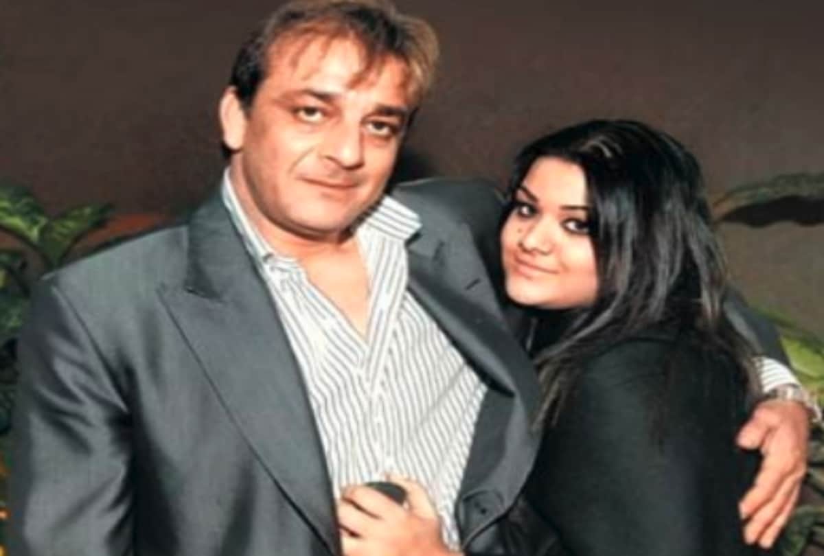Sources says Sanjay Dutt daughter Trishala upset with Ranbir Kapoor Sanju film