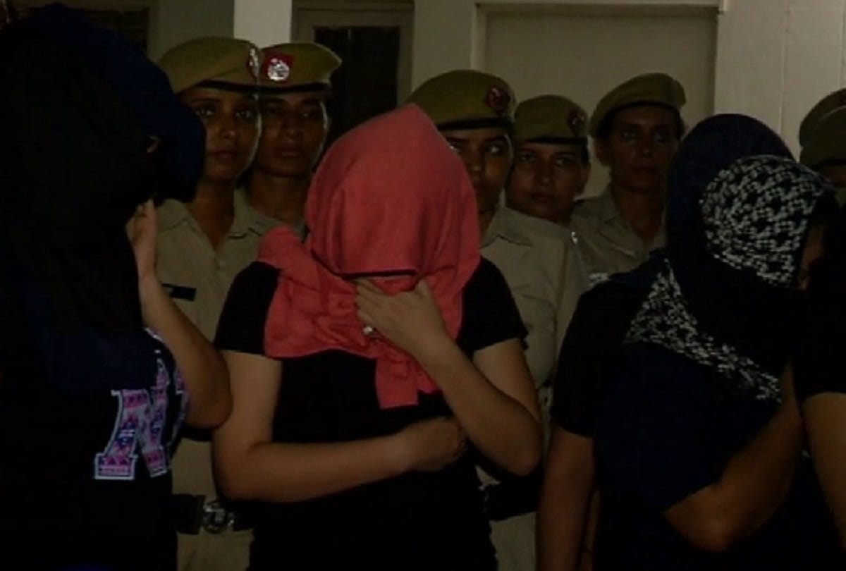 prostitution case minor and three young women rescued in Guest house at noida