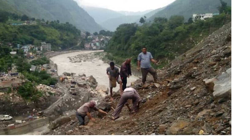 Release of rain hazard in Munasari, Madakot