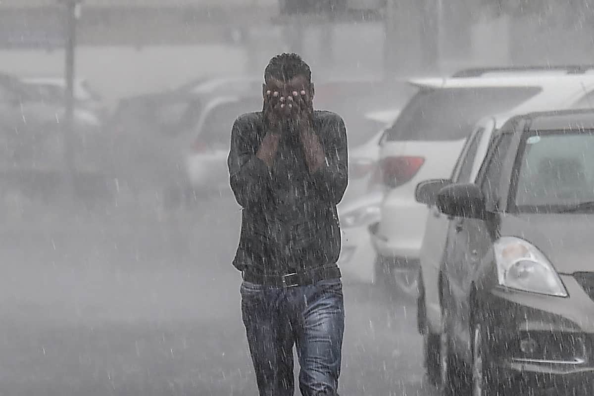 IMD warns of heavy rainfall in next 24 hours in several states