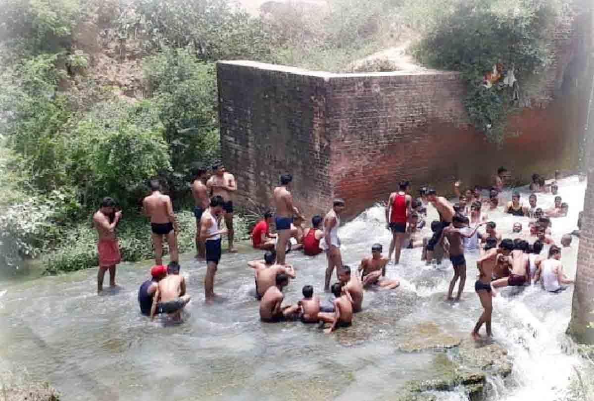 Youth's Favorite Picnic Spot in auraiya district