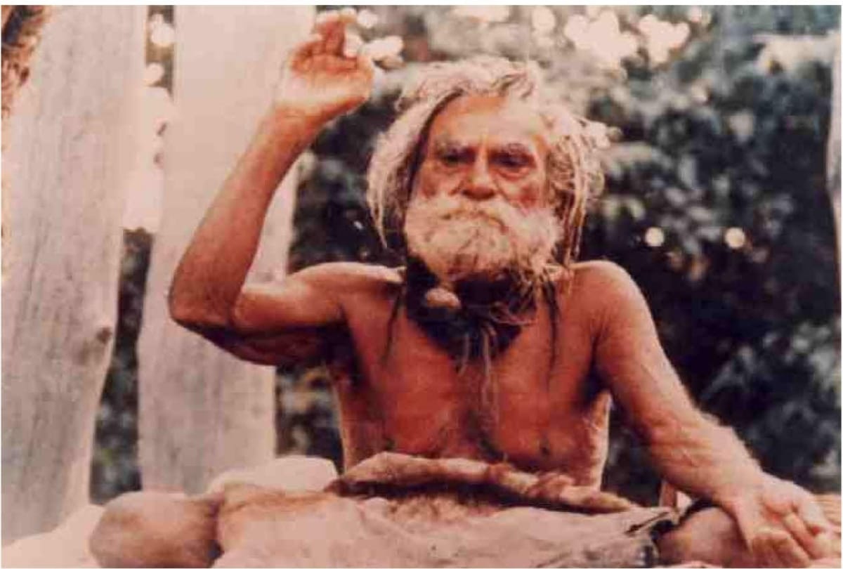 Special story of Devraha Baba in Deoria