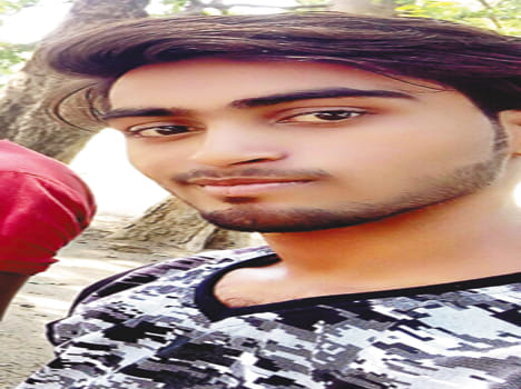 teen ager died in an accident