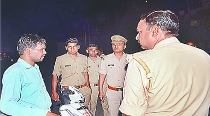 UP: accused driver arrested, pistol recovered