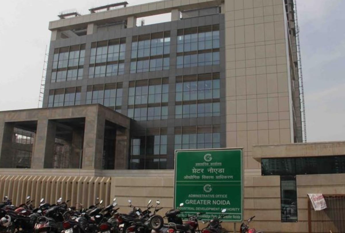 Meet Retired DSP Harsh Vardhan Bhadauria whose income increased 1200 times in 14 years