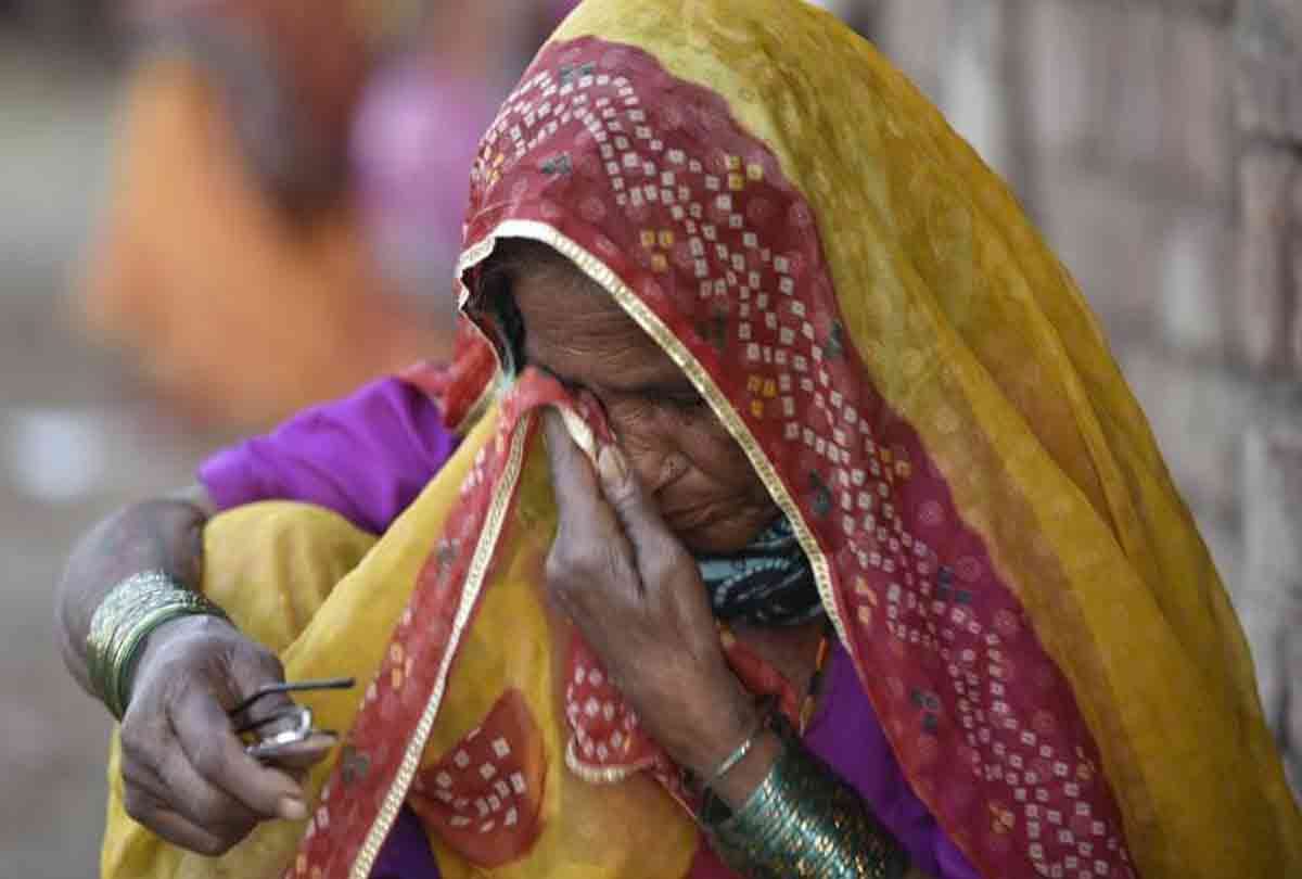 wife drinks water from husband shoes in rajasthan and then beating by people