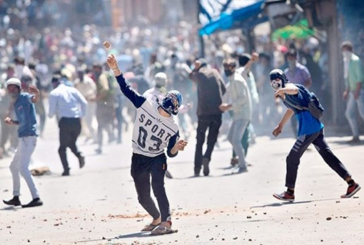 Defense Expo 2020 Marksman will give reply to stone pelters