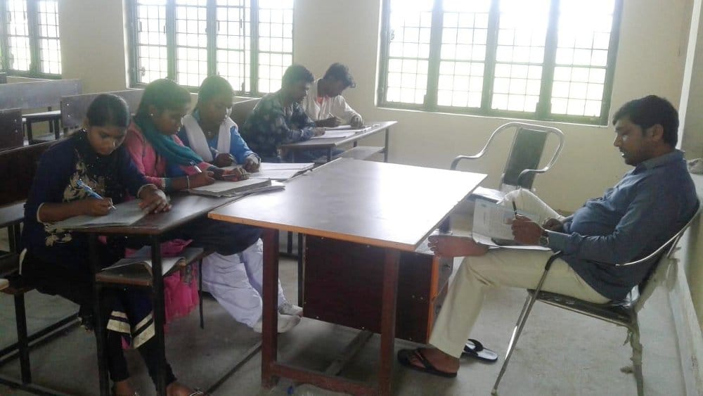 teachers less in model school