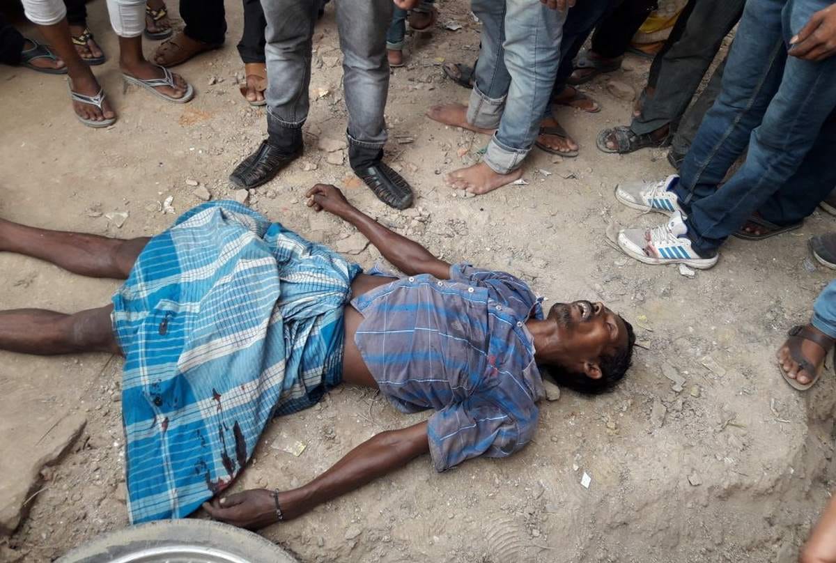Uncontrolled car rammed people in crowd in varanasi