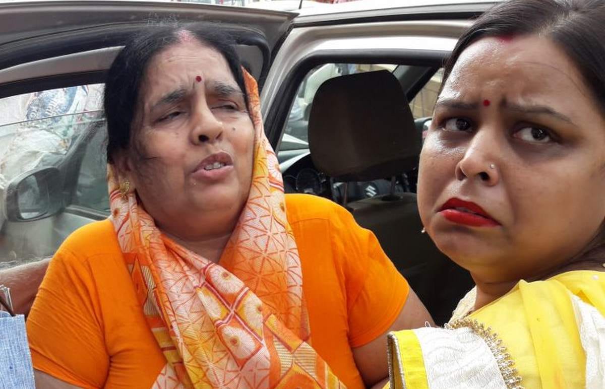 Uncontrolled car rammed people in crowd in varanasi