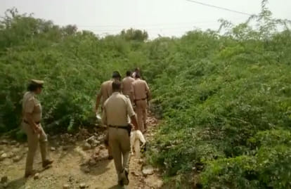 woman murdered near Agra Fort