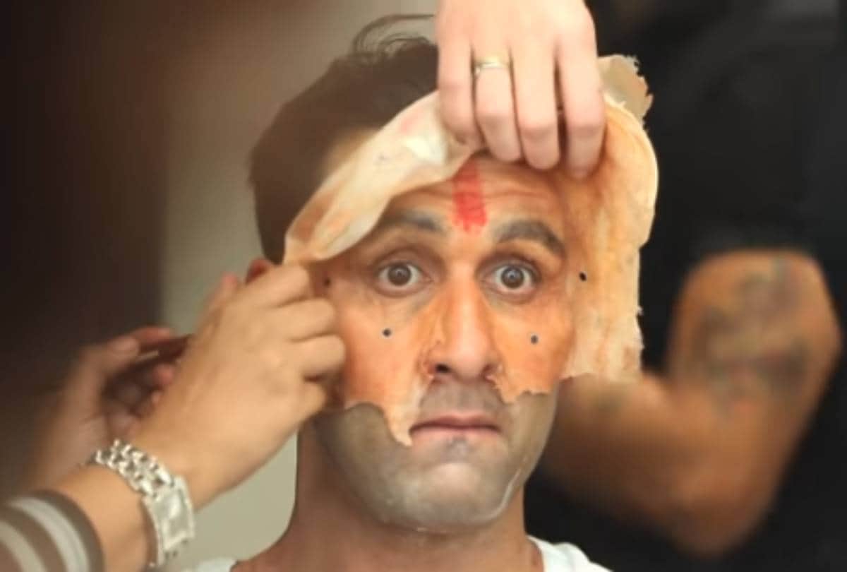bollywood actors akshay kumar ranbir kapoor makeup hit films