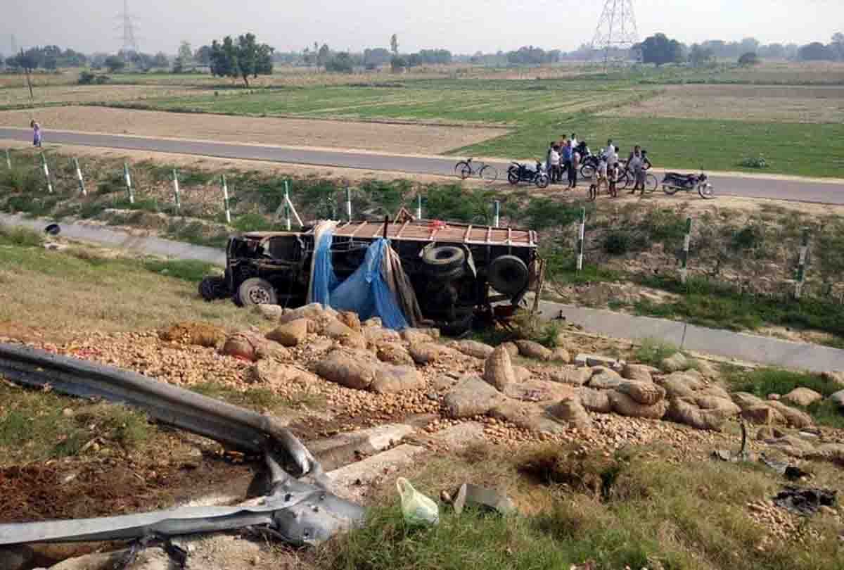 Bus accident in kannauj