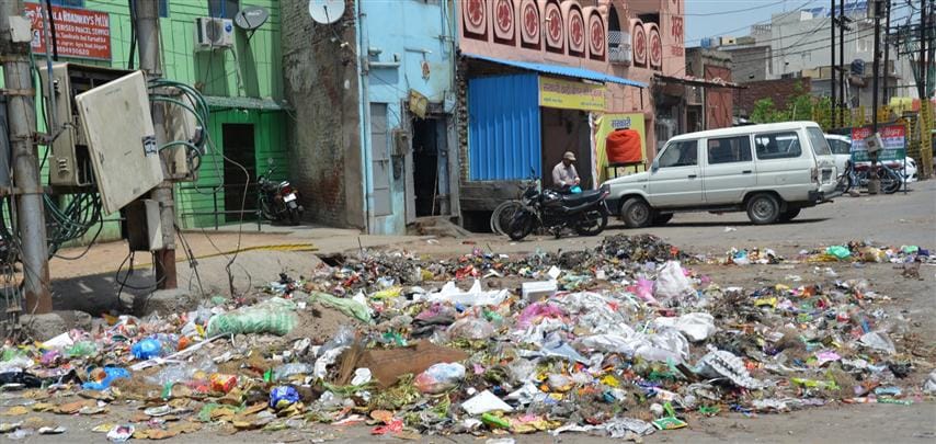  Clean workers strike, bad day in the city