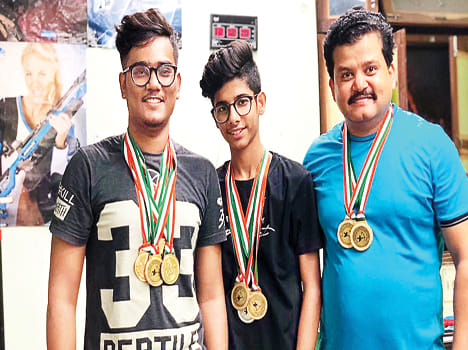 Gold medal in shooting three including CJM