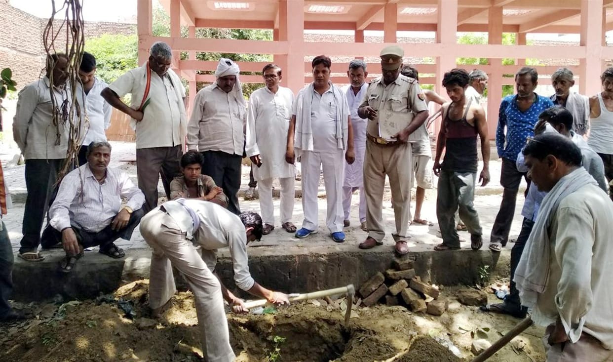 private hospital declared patient dead, family dig gave found him alive