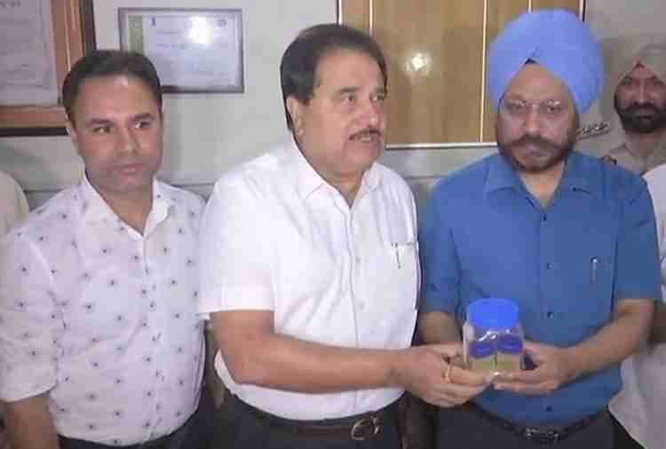 punjab education minister op soni in hospital with son for dope test