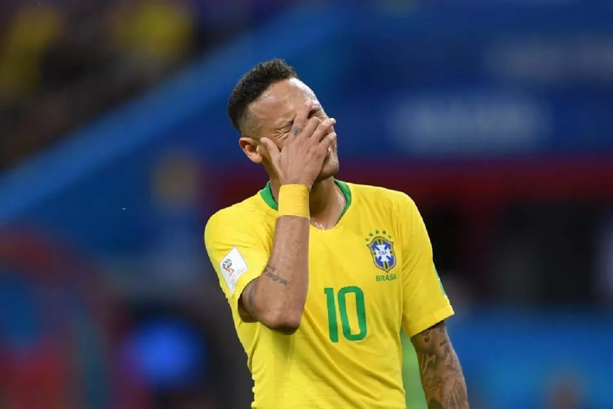 neymar junior to miss Manchester United tie after being ruled out for 10 weeks 