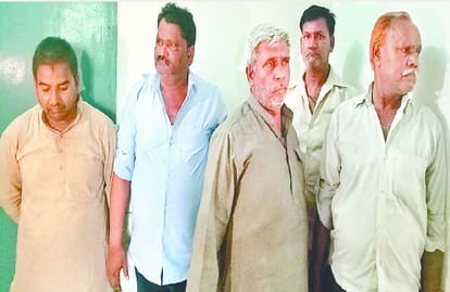 mainpuri police busted prostitution Racket in house