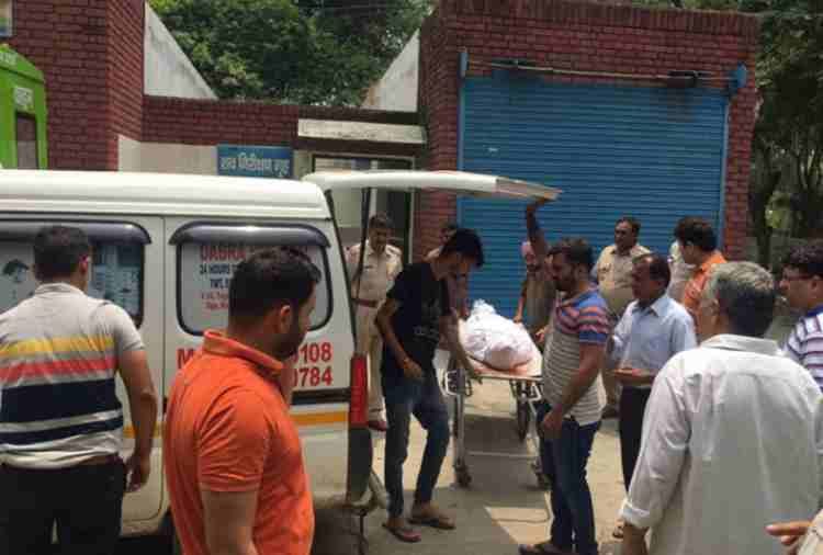 six people died in road accident in yamunanagar, funeral at paternal village