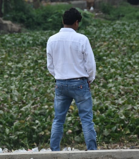 खुले में शौच किया तो भरना होगा जुर्माना